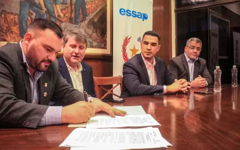 Mediante convenio, prometen mejorar servicio de agua potable para 5.000 familias de Emboscada