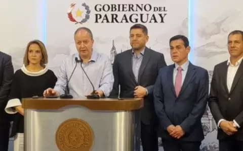 Paraguay rechaza trabas comerciales y pide al presidente argentino �volver a la legalidad�