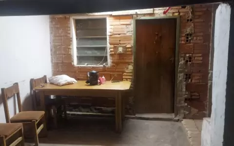 Mujer falleci� de un disparo en el pecho y su expareja afirma que se autoelimin�