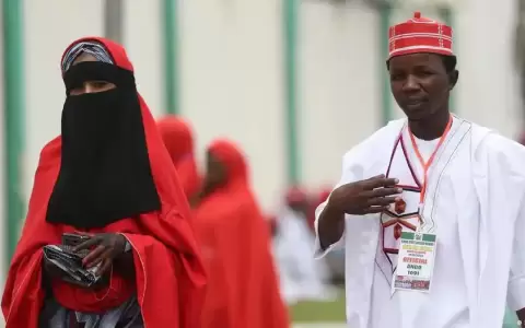 En Nigeria se celebr� masiva boda de 1.800 parejas
