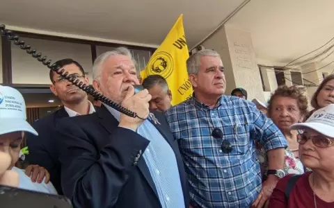 Jubilados presentaron al Consejo del IPS varias solicitudes para la administraci�n