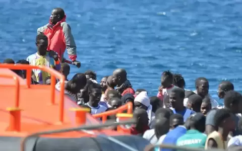 M�s de 500 migrantes rescatados frente a las Islas Canarias