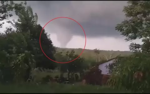 Tornados seguir�n y Gobierno est� de "manos atadas"