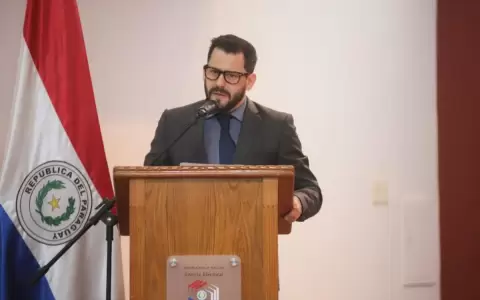El ministro del TSJE, C�sar Rossel.