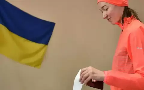 �Cabe celebrar elecciones en Ucrania en medio de la guerra?