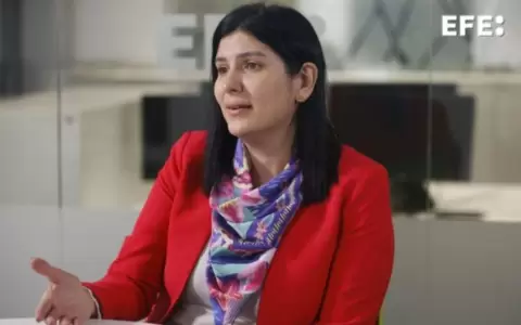 Gobierno busca impulsar la comunicaci�n digital y combatir desinformaci�n