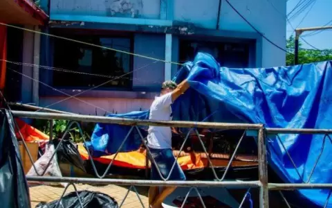 Agentes penitenciarios llegan a un acuerdo y levantan carpas frente al Ministerio de Justicia