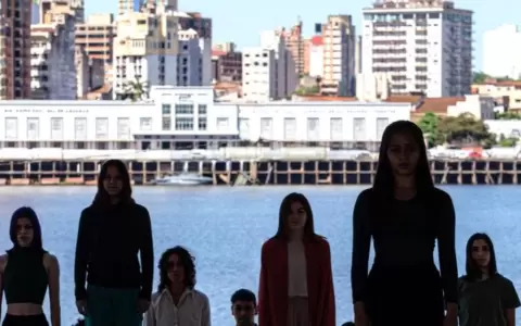 "Hilarbahilar", fusi�n de m�sica y danza contempor�nea en el Club Mbigua
