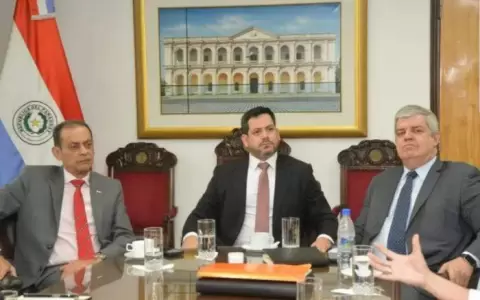 Caso Barchini: Latorre dice que la interpelaci�n es "medida extrema"