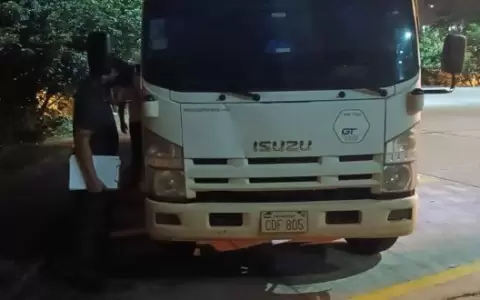 Asaltantes balean en la cabeza a conductor en CDE