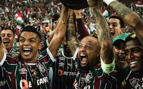 Felipe Melo se acuerda de Olimpia