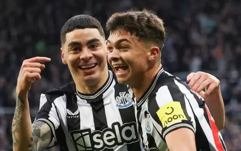La exquisita asistencia de Miguel Almir�n en la goleada de Newcastle