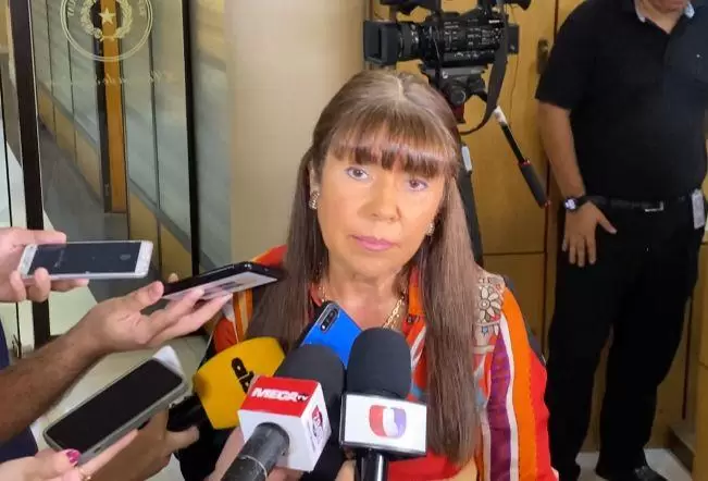 Celeste Amarilla sobre CM: 