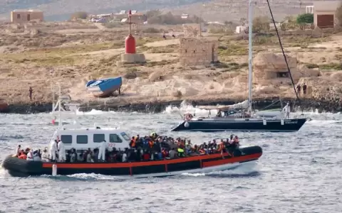 Llegan 1.200 migrantes a Lampedusa en las �ltimas 24 horas