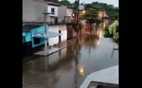 PMT informa sobre los puntos cr�ticos afectados por raudales en Asunci�n
