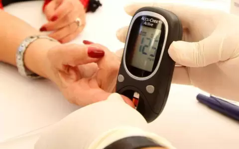 Por el D�a Mundial de la Diabetes, m�dico insta a una alimentaci�n saludable desde la ni�ez