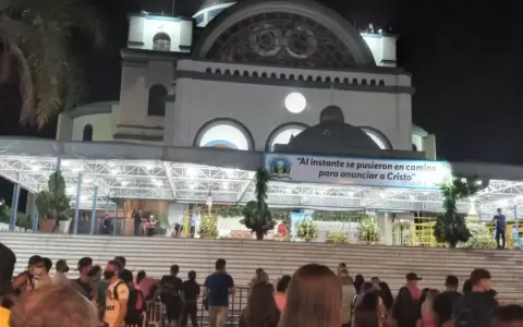Monse�or Valenzuela: "Ya no sabemos c�mo hablar a los pol�ticos para que cambien sus ma�as"