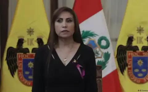 Dina Boluarte pide la renuncia de la fiscal general de Per�