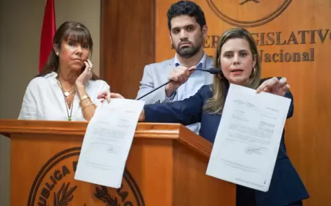 Opositores denuncian �blanqueo� a Hern�n Rivas por parte del MEC