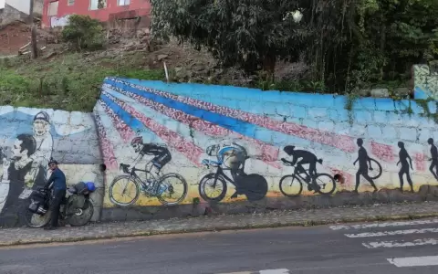 �Ah�ta aju�: disfrutar de un campo con imponentes torres e�licas y llegar a la ciudad de Joa�aba