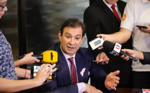 Juramento de Pucheta: titular del Congreso analiza sanci�n tras incidentes entre senadores