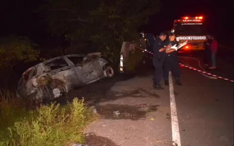Tr�gico choque en Acahay: dos mujeres mueren calcinadas