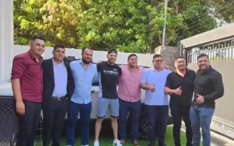Presidentes de seccionales de la ANR con "Cucho" Caba�a