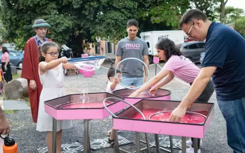 �Ciencia al parque�, una tarde con experiencias cient�ficas al aire libre en el Caballero