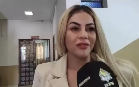 Modelo que efectu� disparos al aire ofrece disculpas: "Cre� que era un arma de aire comprimido"