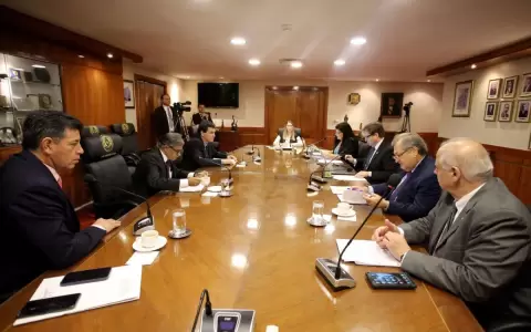 Corte ratifica suspensi�n de la fiscal con goce de salario b�sico