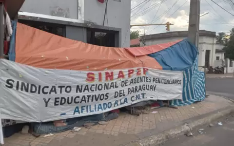 Agentes penitenciarios levantaron huelga tras acuerdo con el Ministerio de Justicia