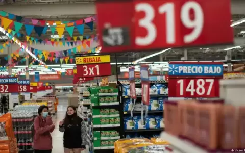 Inflaci�n interanual en Argentina lleg� al 142,7% en octubre