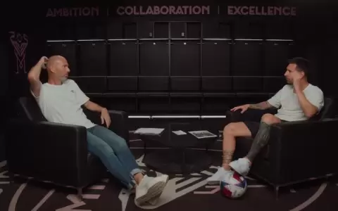 Pura magia: la ic�nica charla entre Zinedine Zidane y Lionel Messi