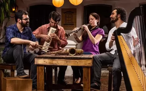 Viento Sur & Juanjo Corbal�n Cuarteto en el Teatro Tom Jobim