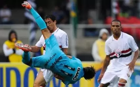 Iv�n Piris recuerda sus duelos contra el Neymar del Santos
