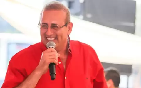 El senador Erico Galeano pide libertad ambulatoria
