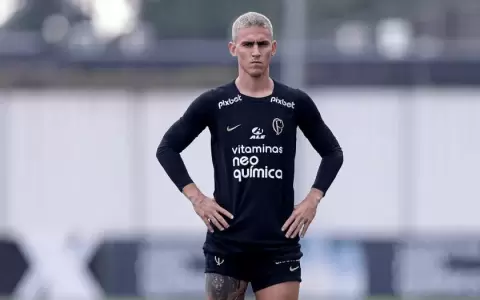 Mat�as Rojas analiza acudir a FIFA para rescindir con Corinthians