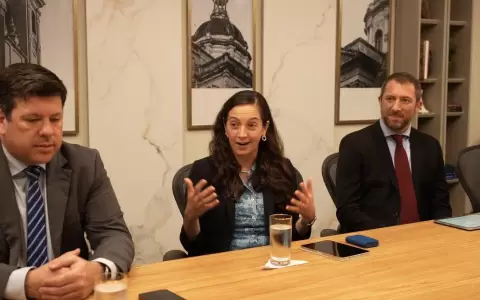 Vicepresidenta de Apple visita el pa�s: avanza futura inversi�n en mercado de carbono