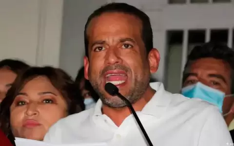 Bolivia: tribunal ordena cese de detenci�n de Luis Camacho