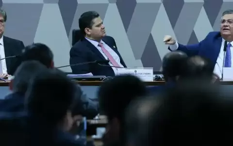 Senado de Brasil aprueba a Flavio Dino para la Corte Suprema