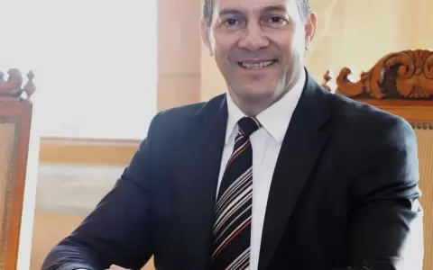 Carlos Gim�nez: �La migraci�n masiva de j�venes es un problema social grave�