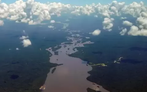 Helic�ptero militar de Guyana desaparece cerca de Venezuela