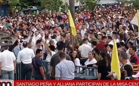Santiago Pe�a, Pedro Alliana, ministros y otras autoridades en Caacup�