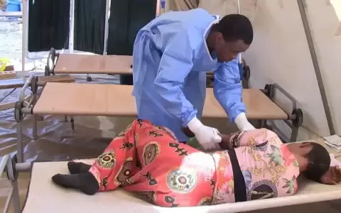 Estado de emergencia en Zimbabue: c�lera deja ya 200 muertos