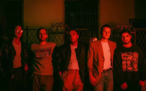 "El P�rtico" presenta el video oficial de su primer sencillo