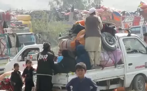 EE. UU. pide a Pakist�n acelerar reubicaci�n de afganos