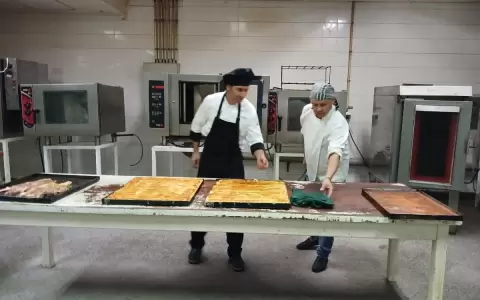 Cocineros de Cl�nicas prepararon m�s de 600 platos para quienes pasaron una Navidad en el hospital