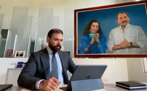 Daniel Ortega da "plenos poderes" a su hijo ante Rusia