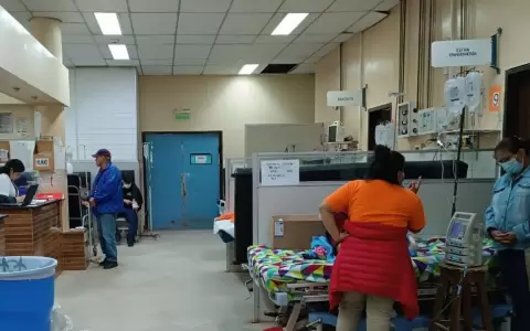 Covid-19: contin�an report�ndose casos en el pa�s