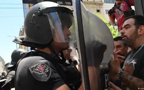 Argentina: incidentes y detenidos tras protesta de la CGT